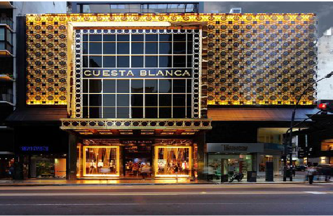 关岭门头设计与商业空间的纽带。