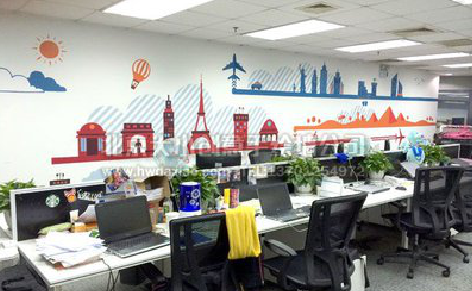 关岭教你设计办公室墙绘的方法。